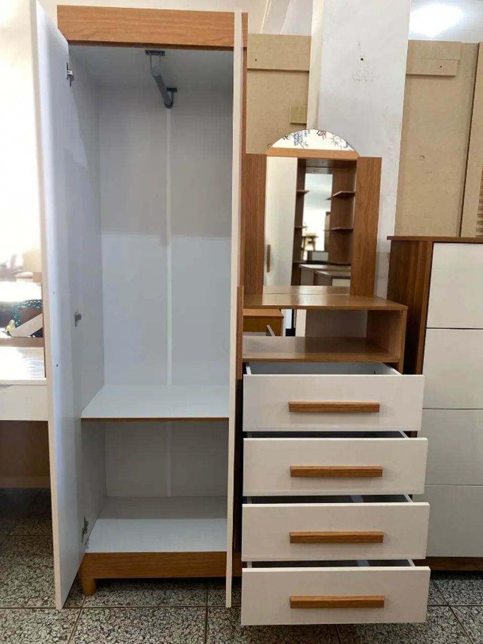  Guarda Roupa Cômoda e Penteadeira Nova, Entrego  - Foto 4