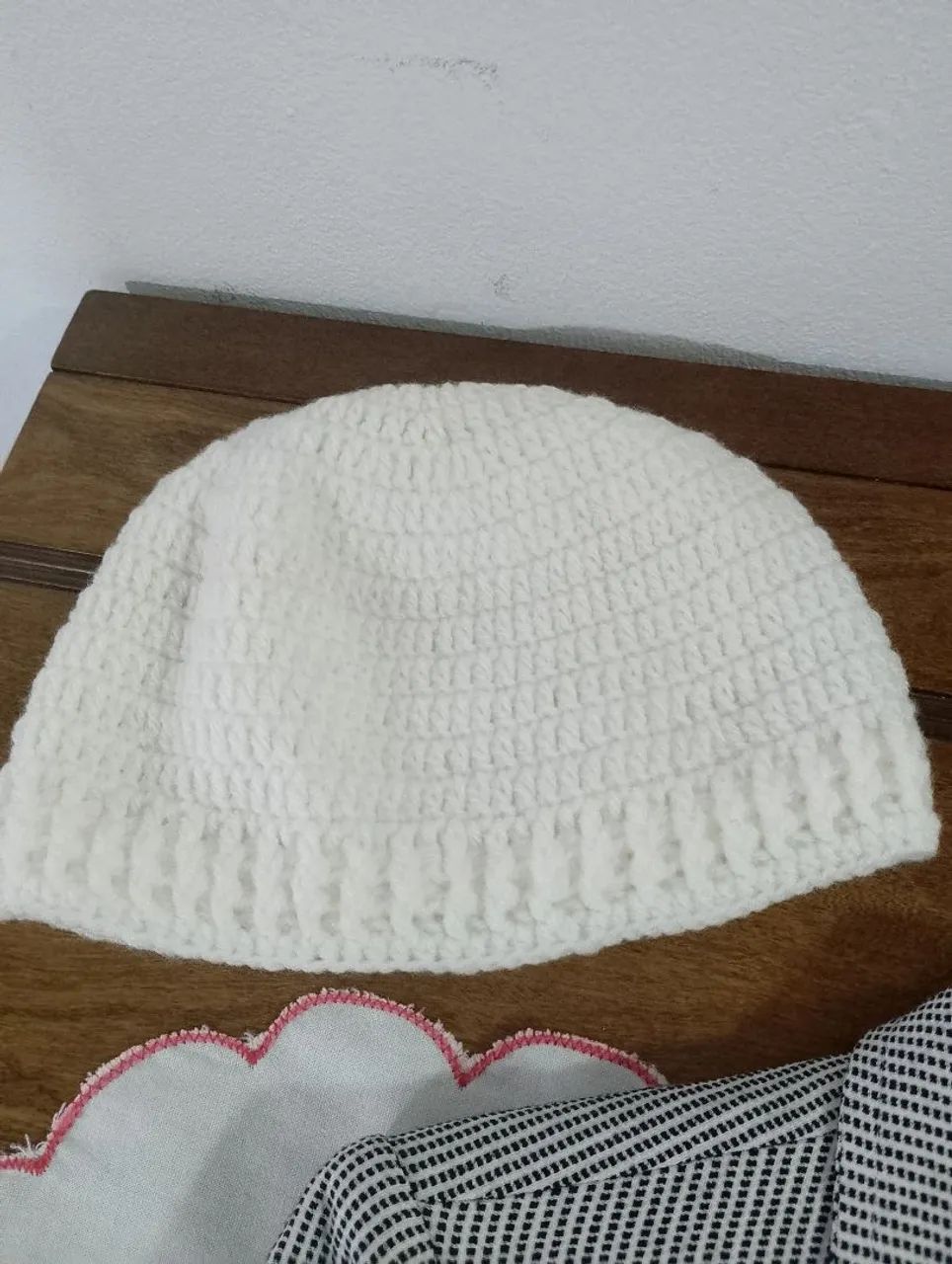 Paletó, cachecol e gorro , o gorro e cachecol sem uso  - Foto 3