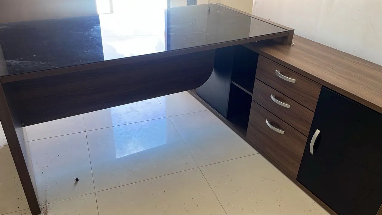 Mesa de escritório- alto padrão  - Foto 2