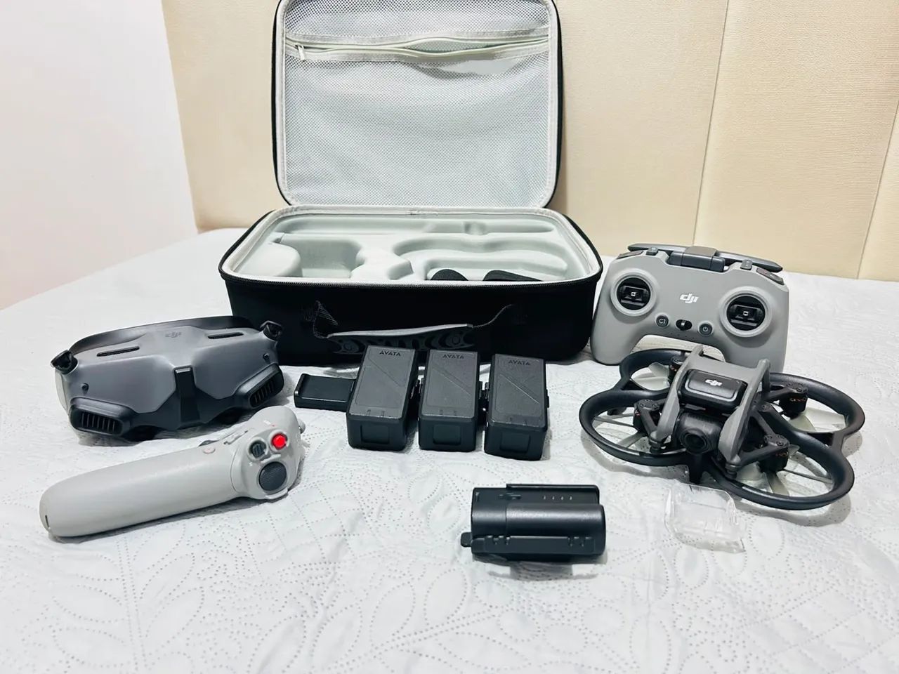 Drone DJI Avata Fly More Combo