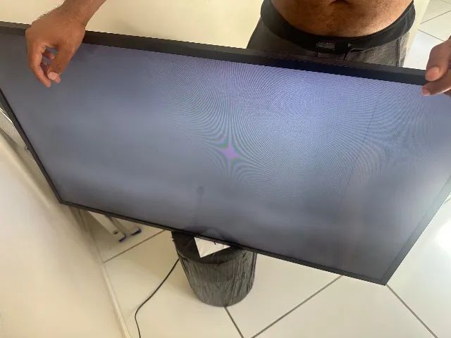 VENDO TV SAMSUNG 43 POLEGADAS PARA RETIDADA DE PEÇAS,  Tv com defeito 