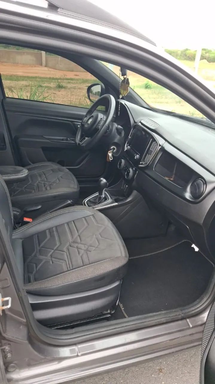 Fiat Strada Volcano 1.3 Flex 8V CD Aut. 2023 - Foto 5