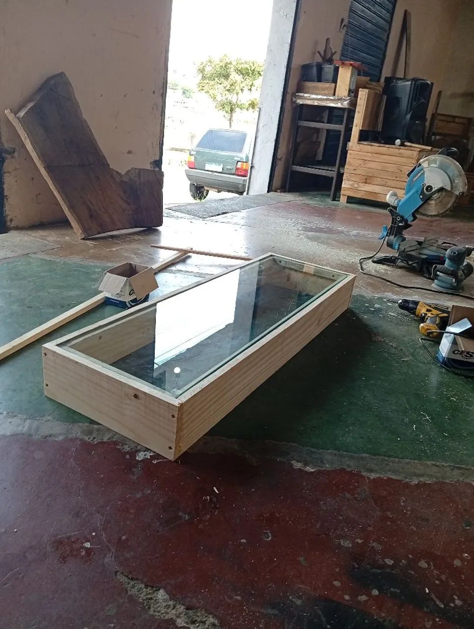 Moldura para vidro