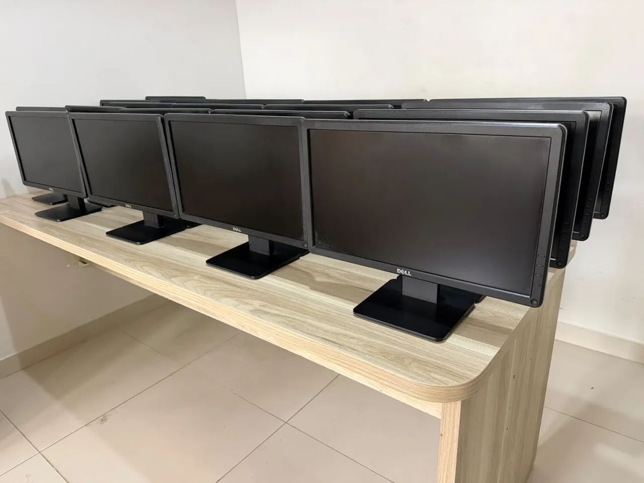 Lote Monitor Dell 19 polegadas com adaptador HDMI - Foto 2