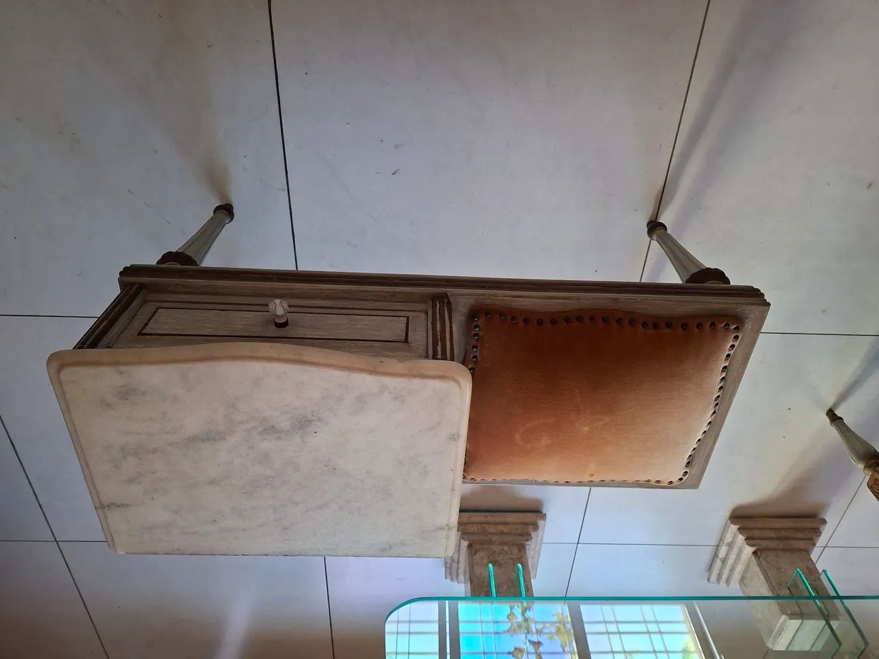 Mesa com assento retrô - Foto 4