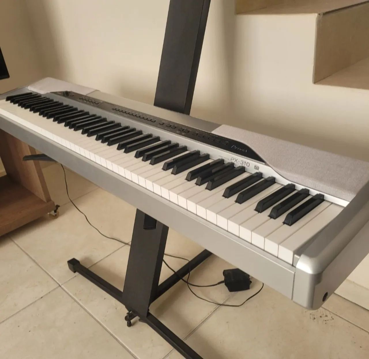 Piano Casio Privia PX 310 Ótimo!!