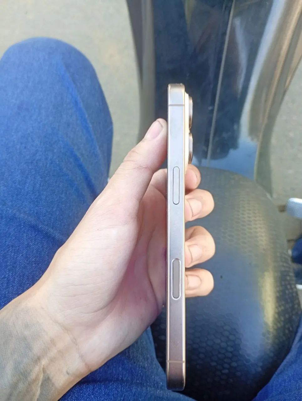iPhone 16pro - Foto 3