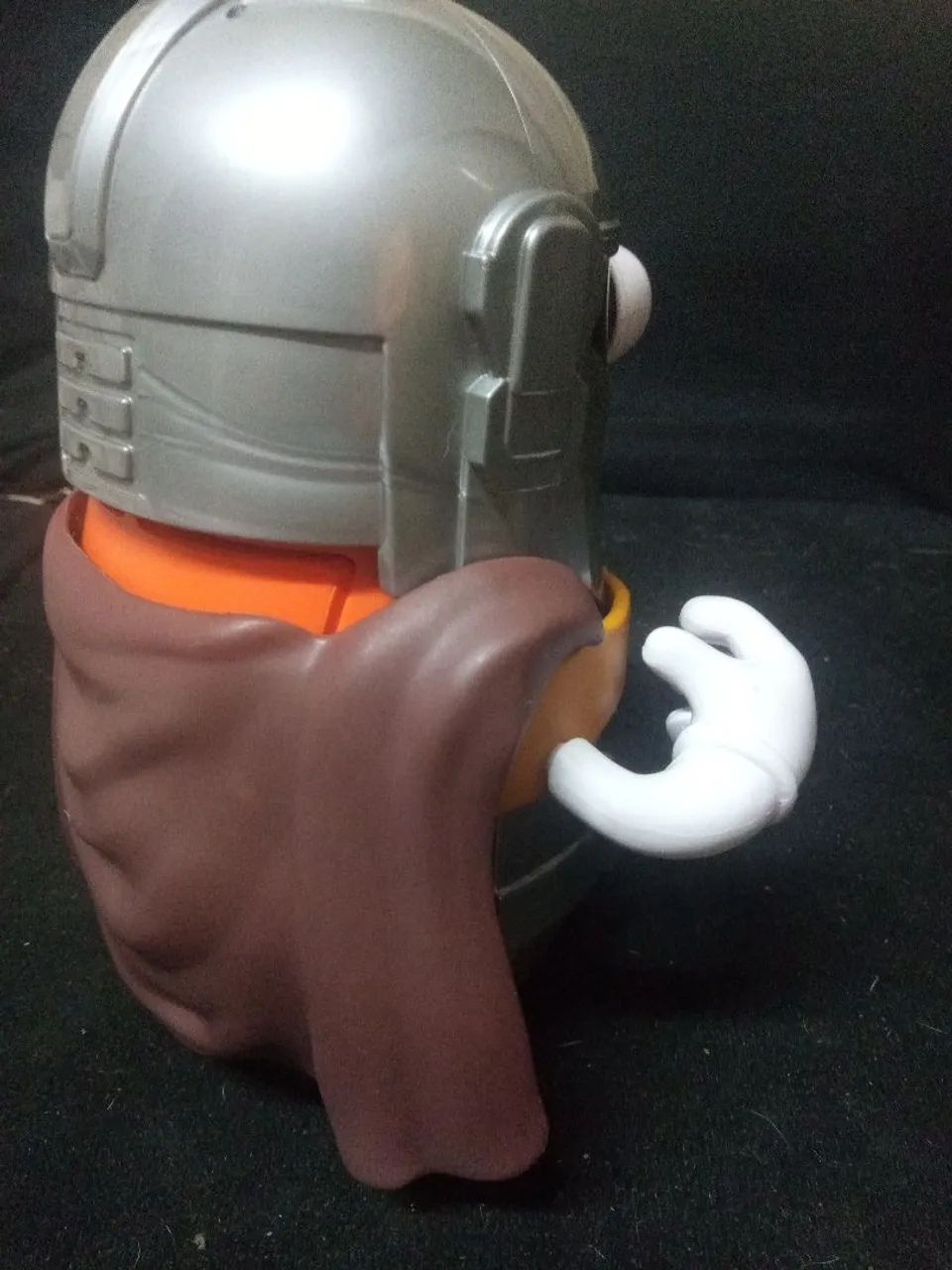 Sr cabeça de batata - Star Wars - mandalorium - Foto 5