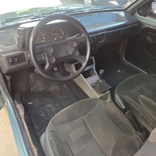 Volkswagen Gol GLI / GL/ Atlanta 1.8 (álcool), foto 9 de 11
