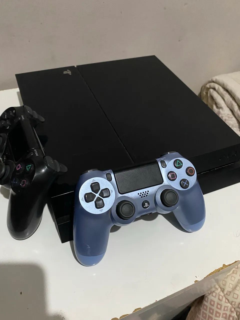 PlayStation 4 2 controles  - Foto 4