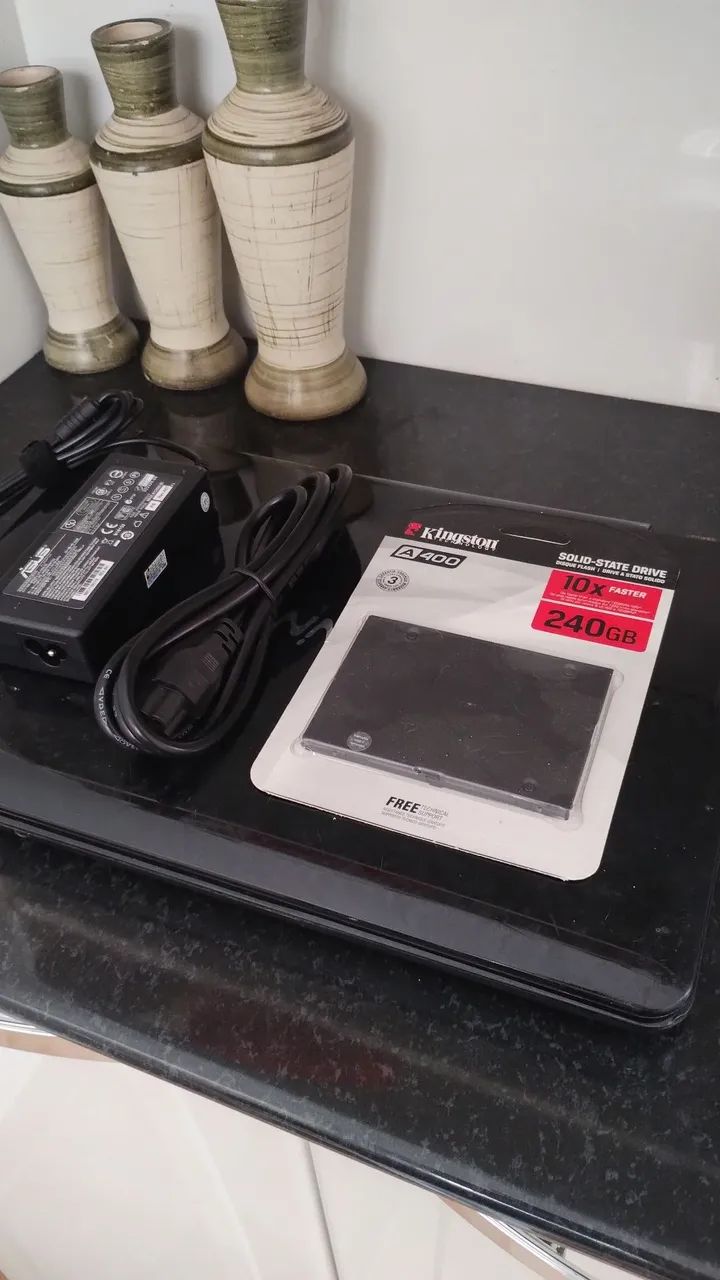 Notebook i3 ssd 240 gb