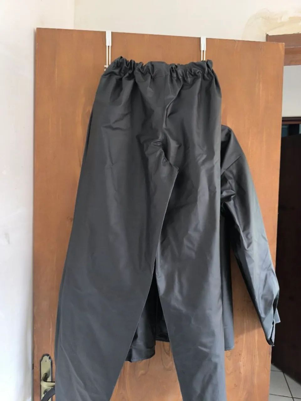 Conjunto de capa de chuva para motoqueiro NOVA! Nunca usada. - Foto 5