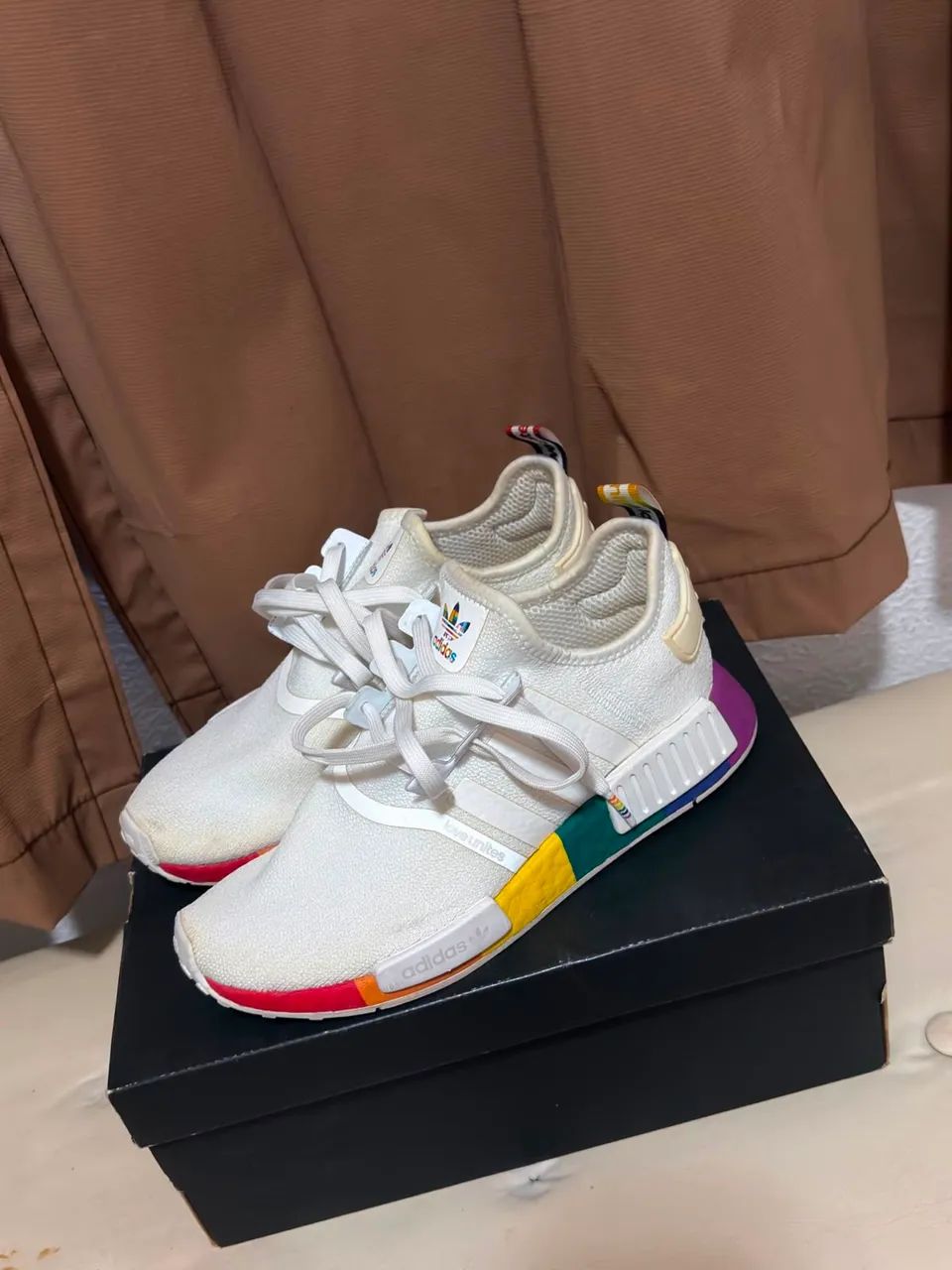 Tenis Adidas NMD pride