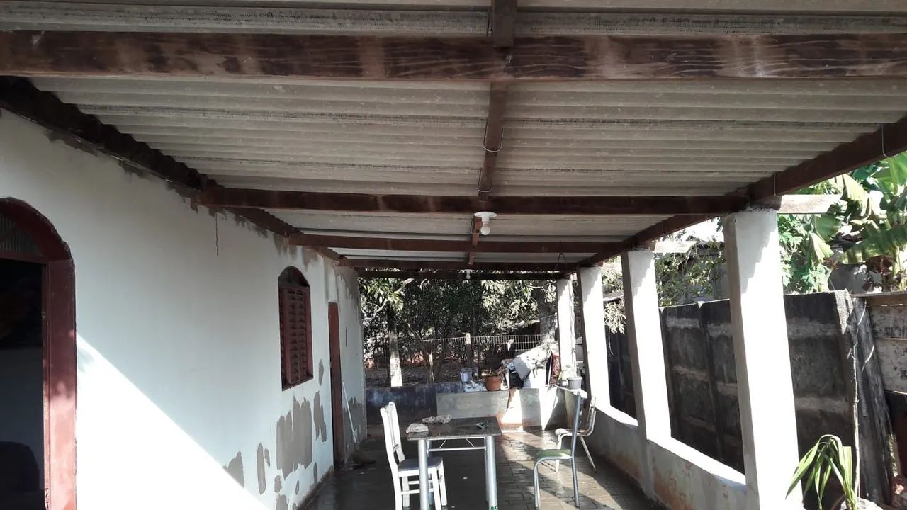Vendo chácara.1,000mts com casa - Foto 4