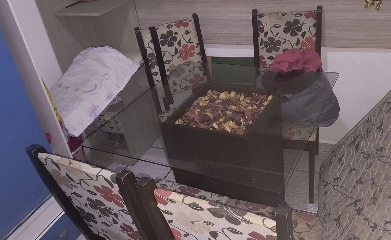 Mesa quarto cadeira  - Foto 2