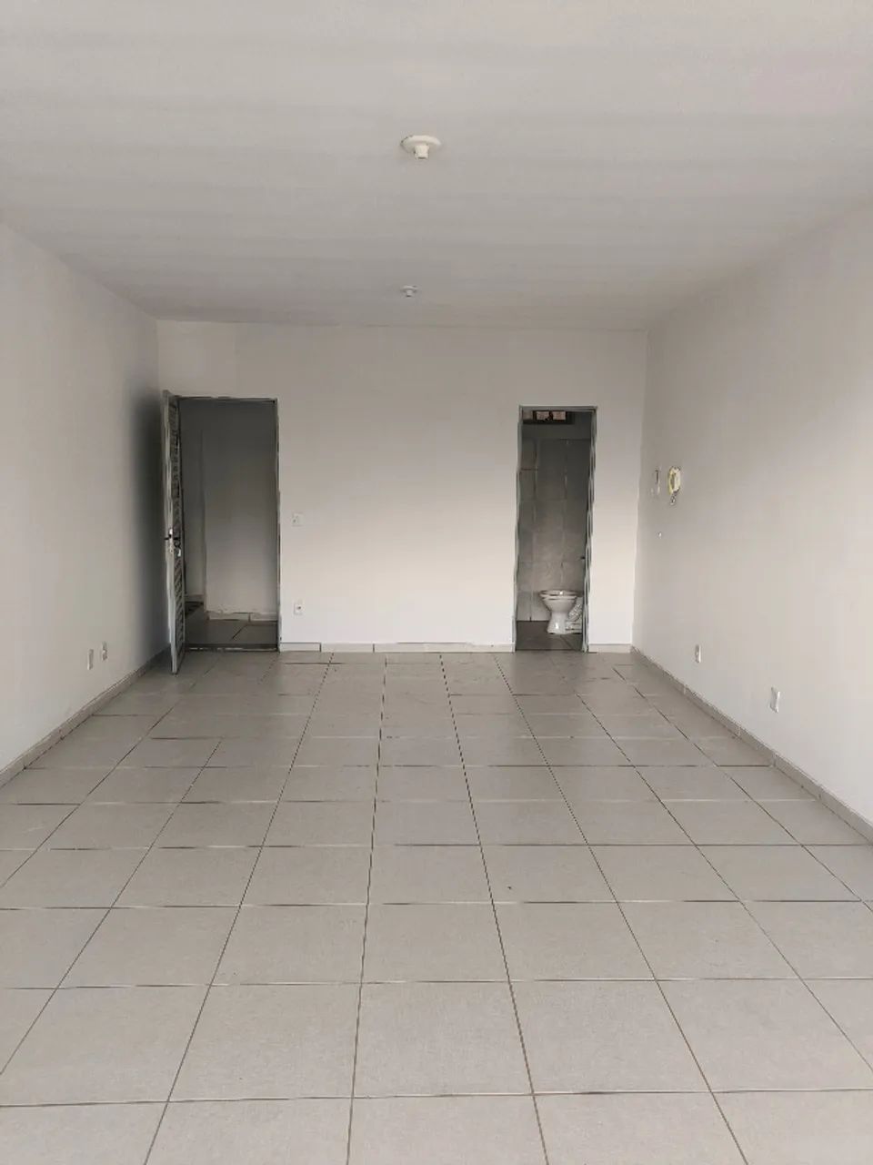 Sala Comercial de 32 m2, para escritório, Setor Rodoviário - Foto 2