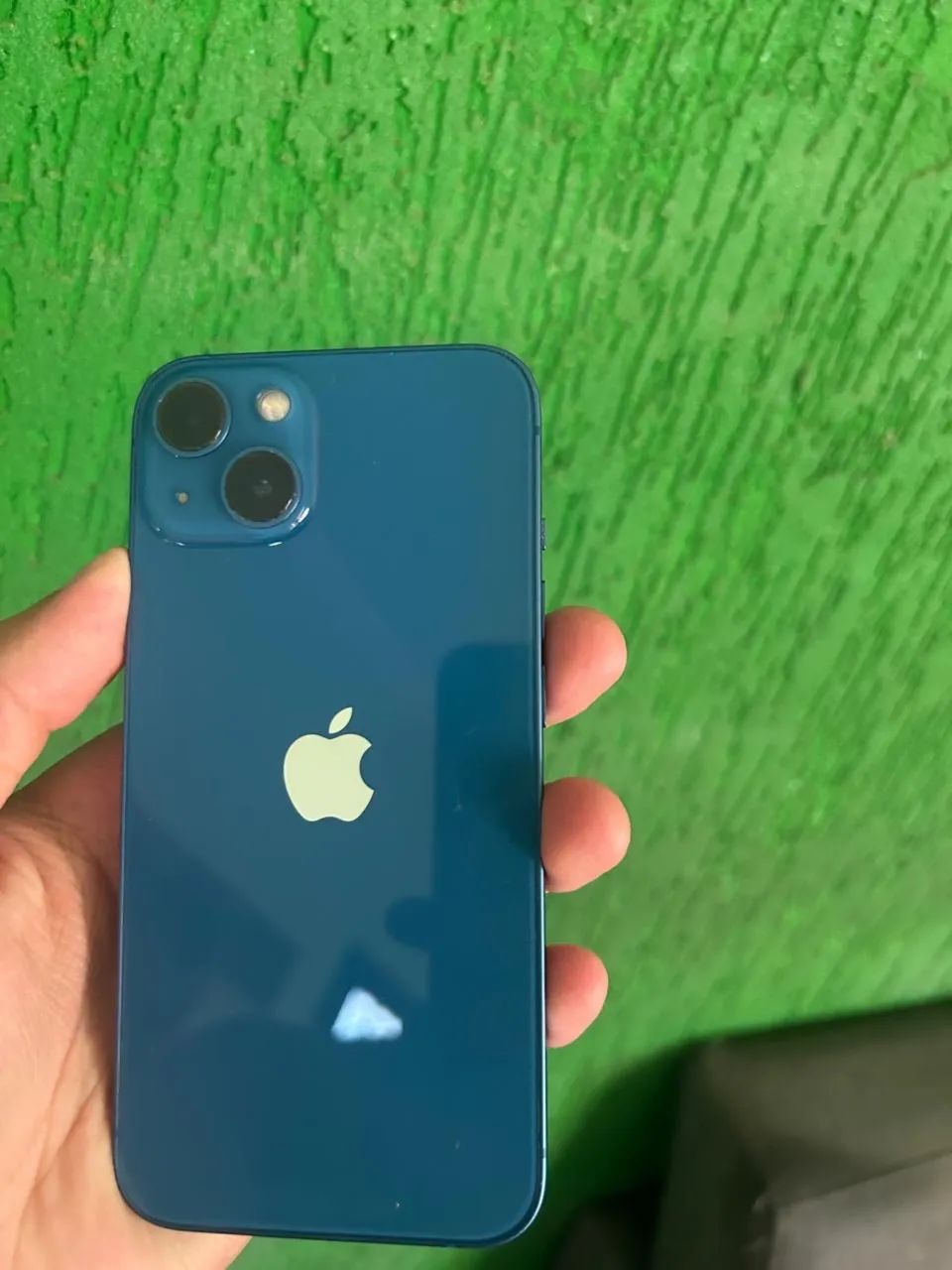 iPhone 13 azul  - Foto 2