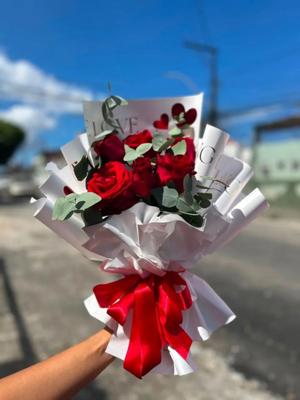 Buquê de lírios, rosas, cestas de café  - Foto 5
