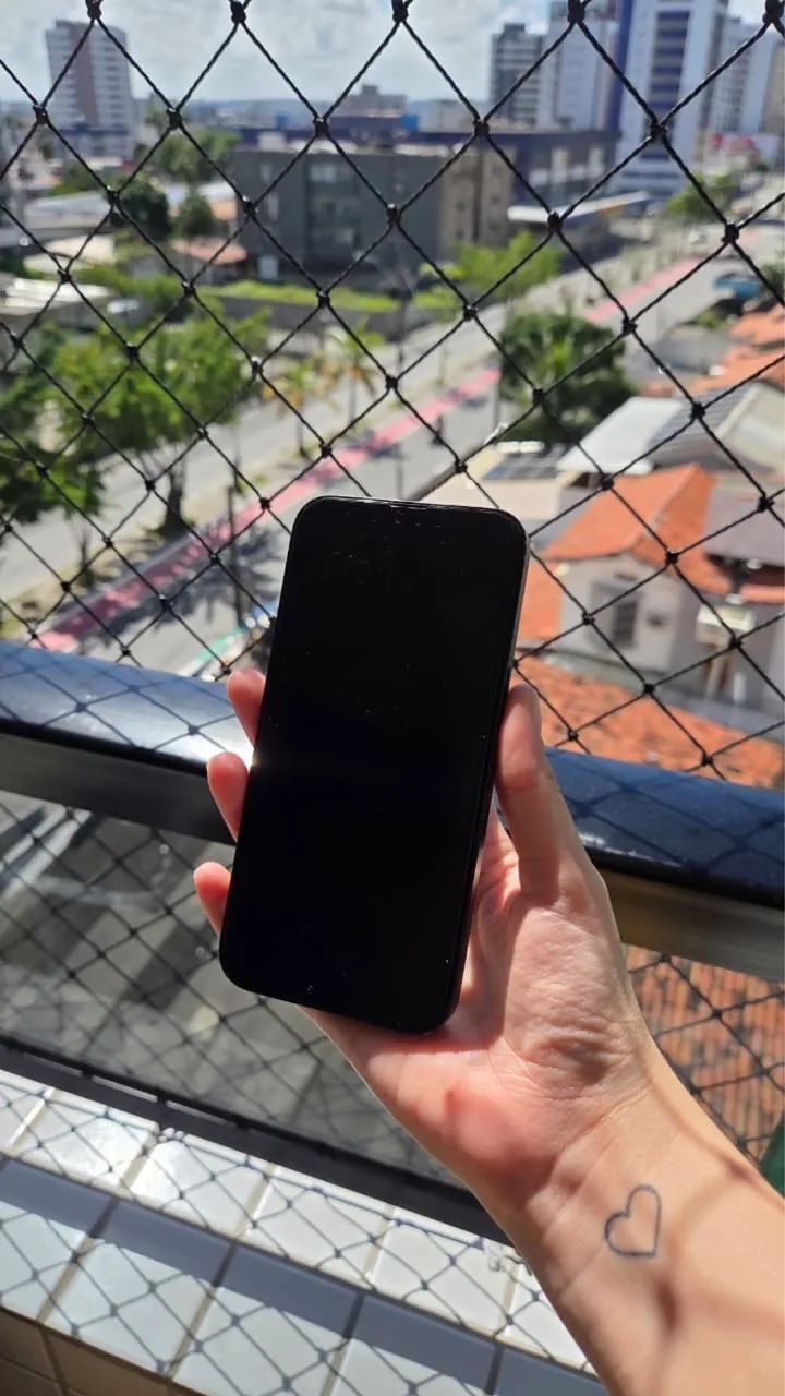 Iphone 13 (128gb preto) - 75% de bateria - Foto 4
