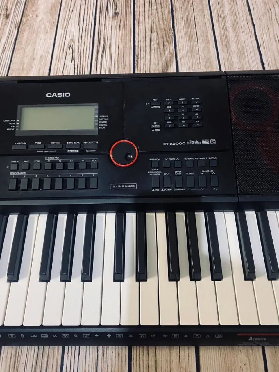 Teclado Cássio CT-X3000 com caixa e assessórios  - Foto 4
