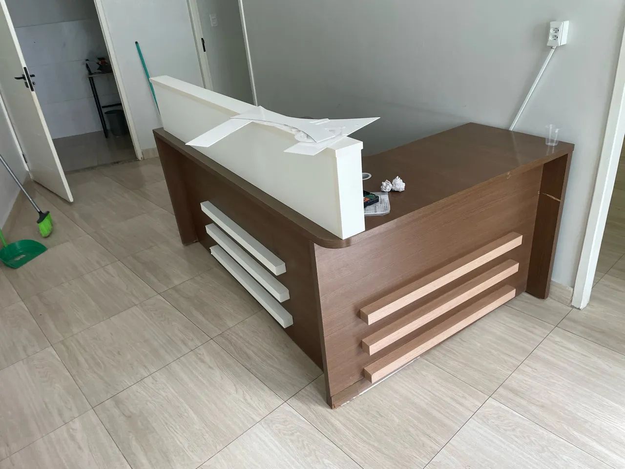 Balcão para loja e clínica