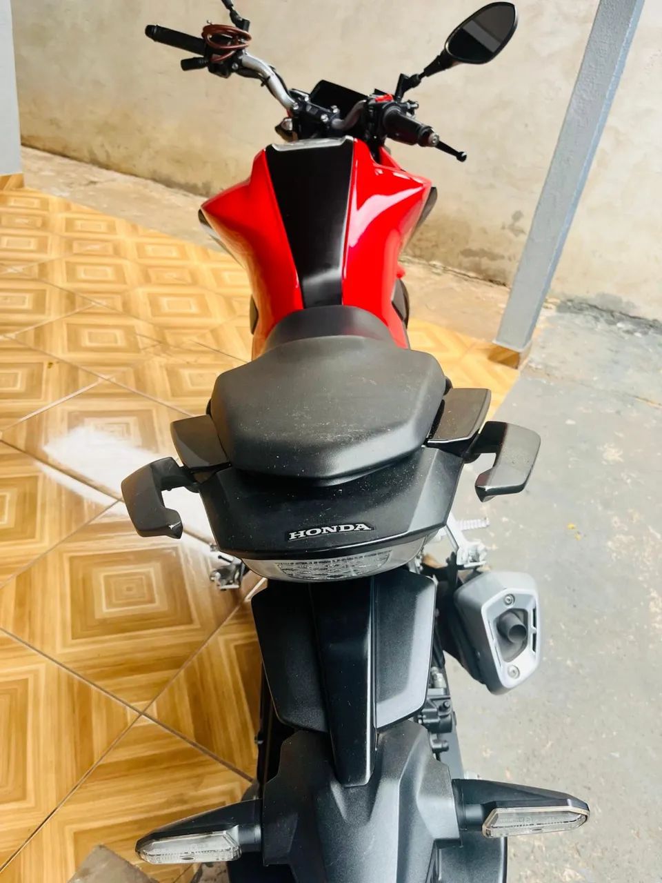 Honda CB 300F  - Foto 3