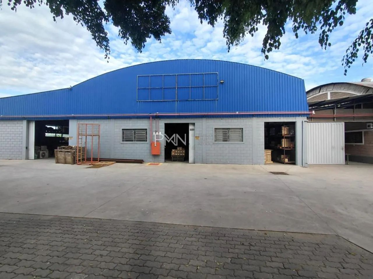 Galpão à venda e para alugar em Vinhedo, Distrito Industrial Benedito Storani, com 2700 m² - Foto 2