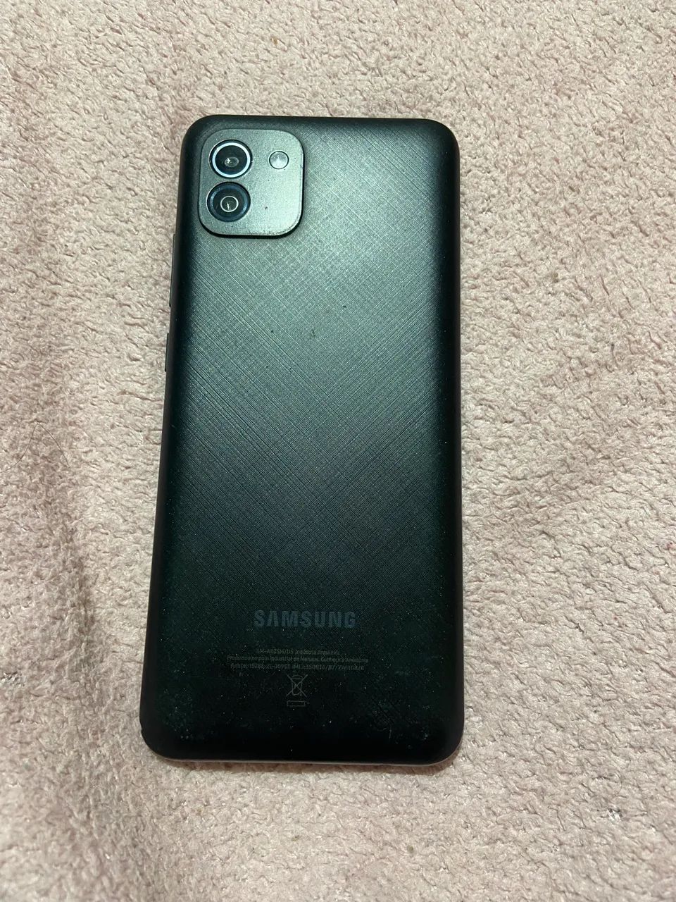 Galaxy A03 em perfeito estado no valor de 400