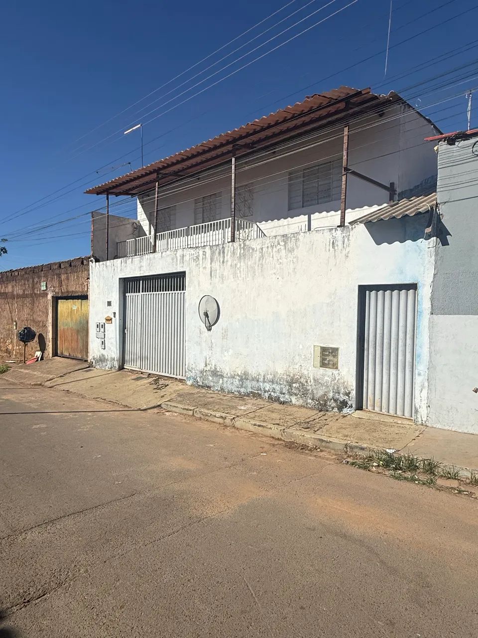 Casa de 2 pavimento na estância 1 próximo a comércios 
