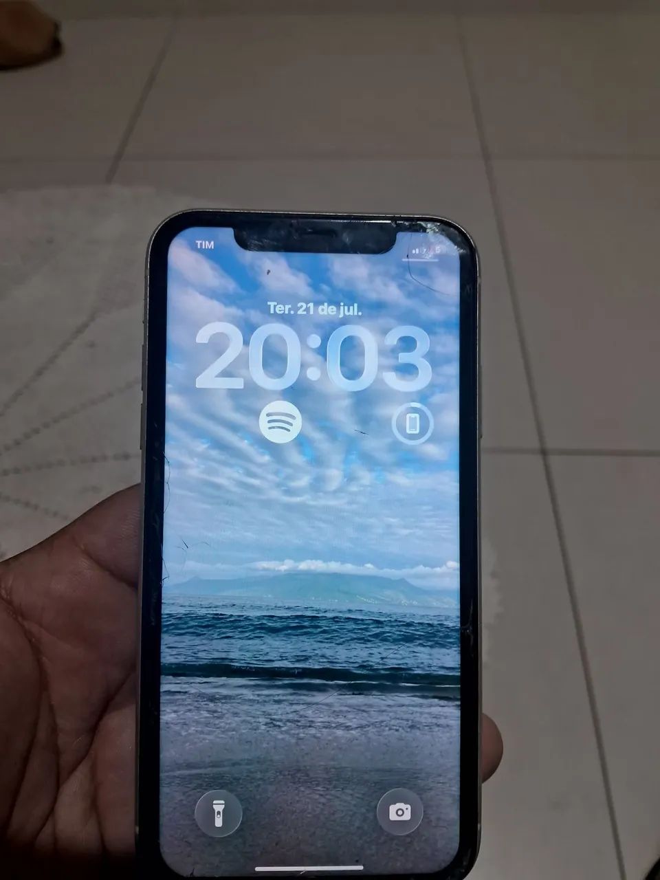 IPhone 11 64g