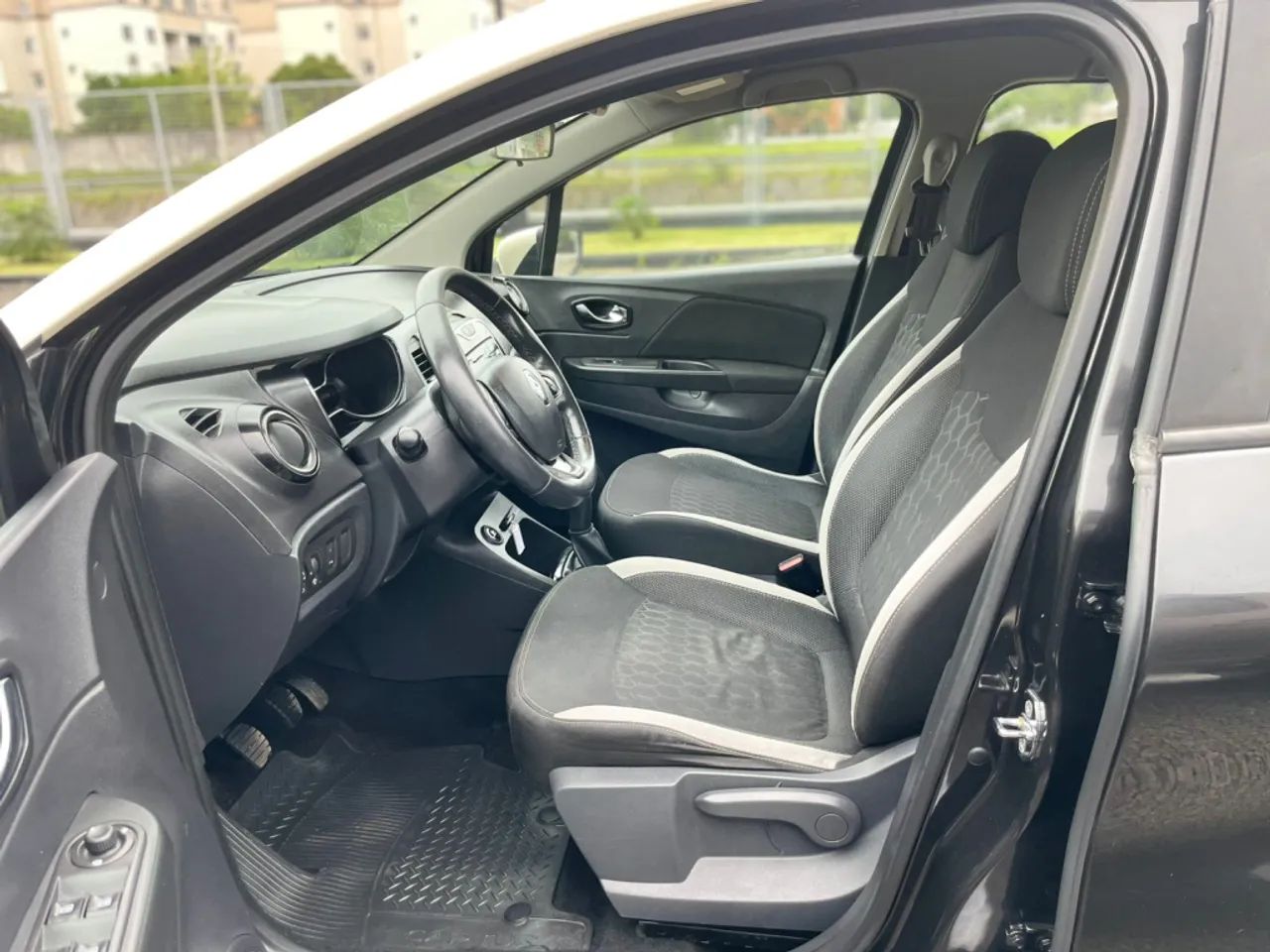 Renault Captur Zen 1.6 16V Flex 5P Mec. 2018 - Foto 4