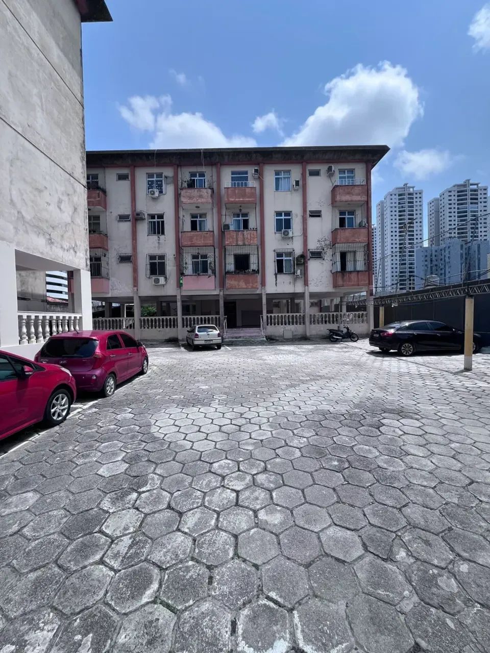 Apartamento com 3 quartos