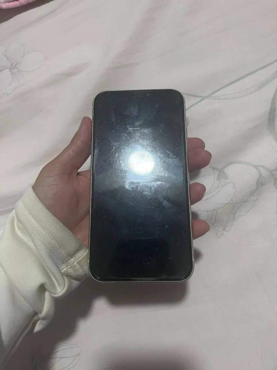 Iphone 11 64 GB - Foto 2