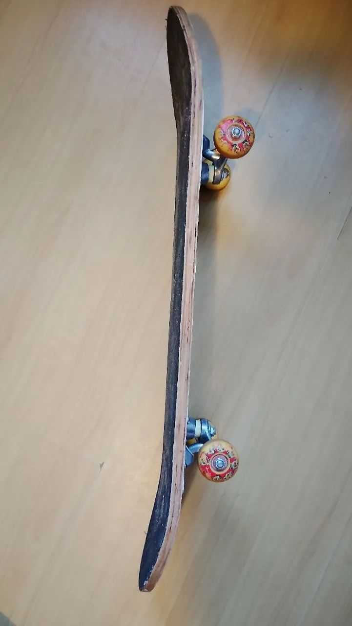 Skate infantil Hot Wheels com acessórios  - Foto 3