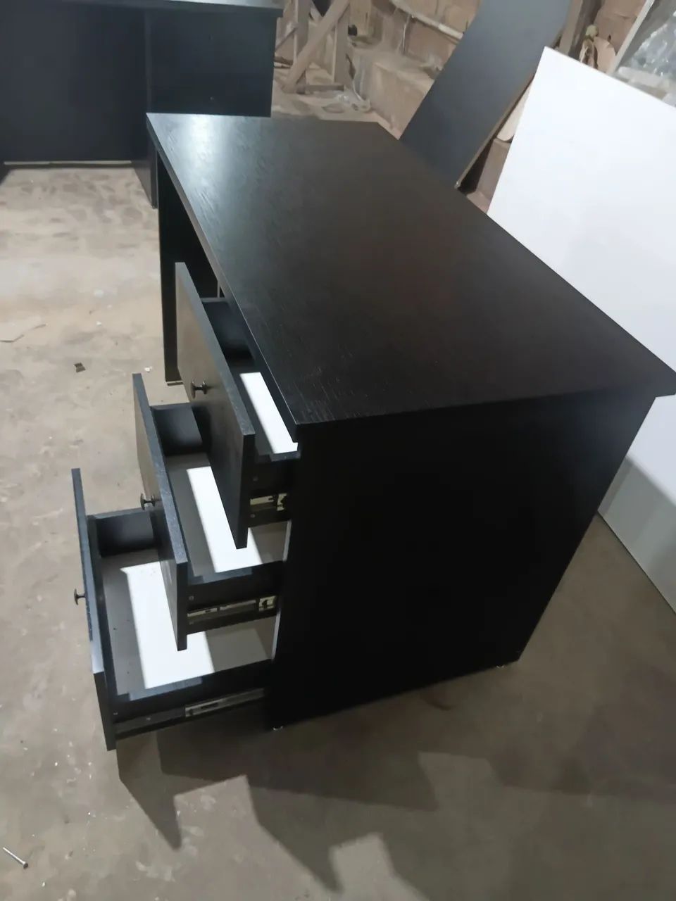 Mesas fabricadas em MDF... - Foto 3