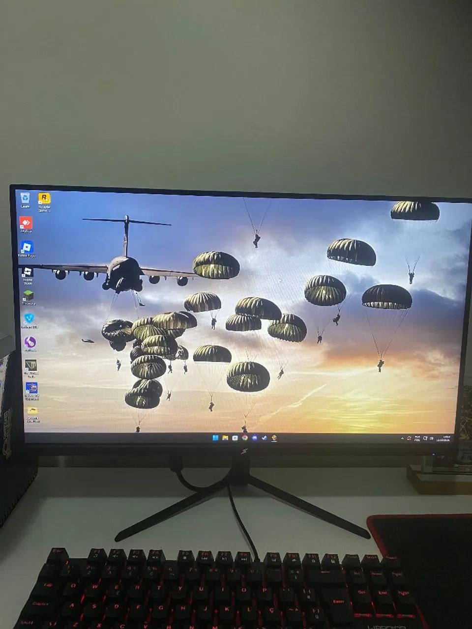 MONITOR SUPERFRAME 100HZ