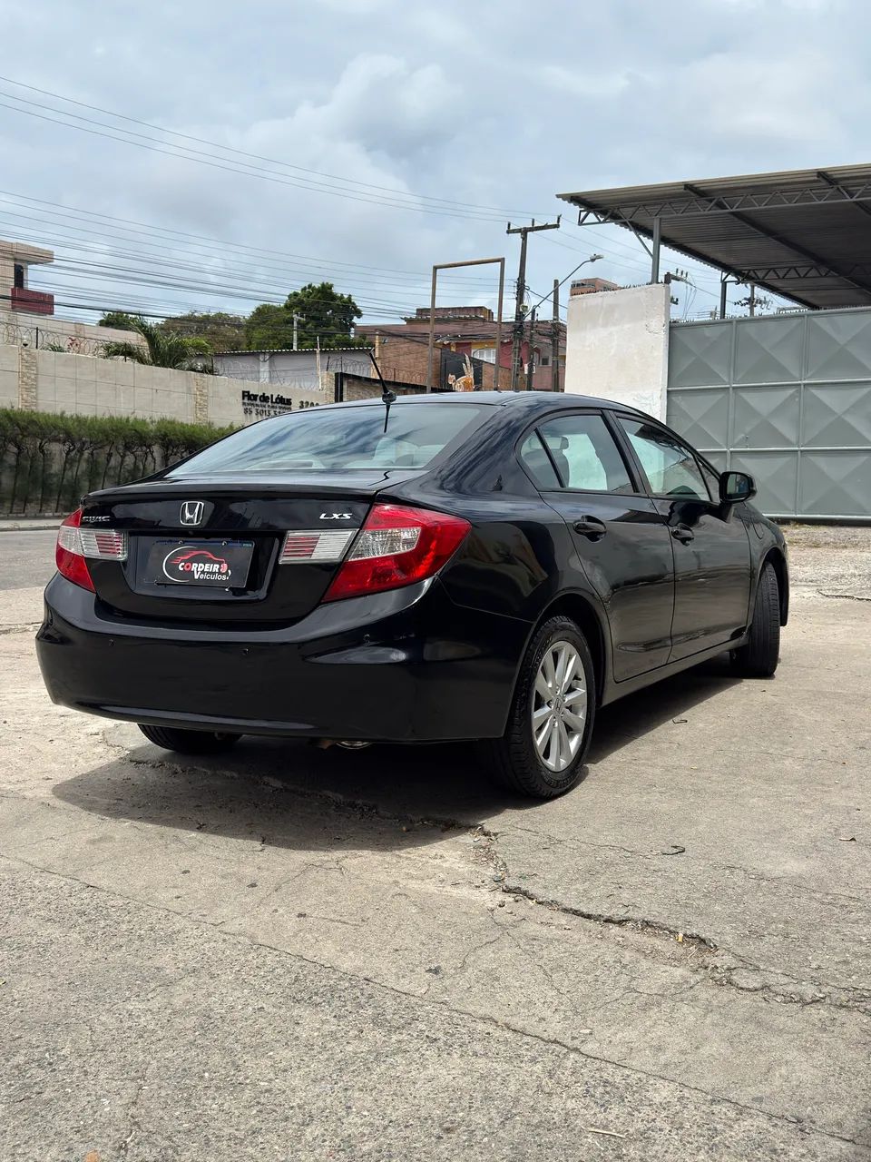 Honda Civic Sedan LXS 1.8/1.8 Flex 16V Aut. 4P 2014 - Foto 4
