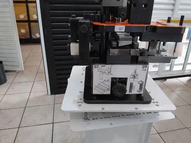 Estampo Manual MCS25-M-B-0.0-REV_01 - Foto 3