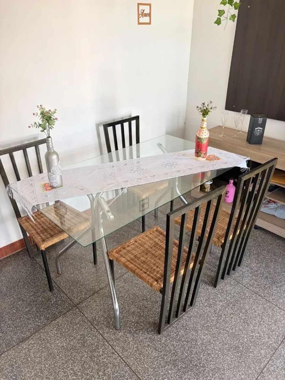Jogo de jantar com 4 cadeiras mesa com tampo de vidro ((ENTREGO GRATIS)) - Foto 5