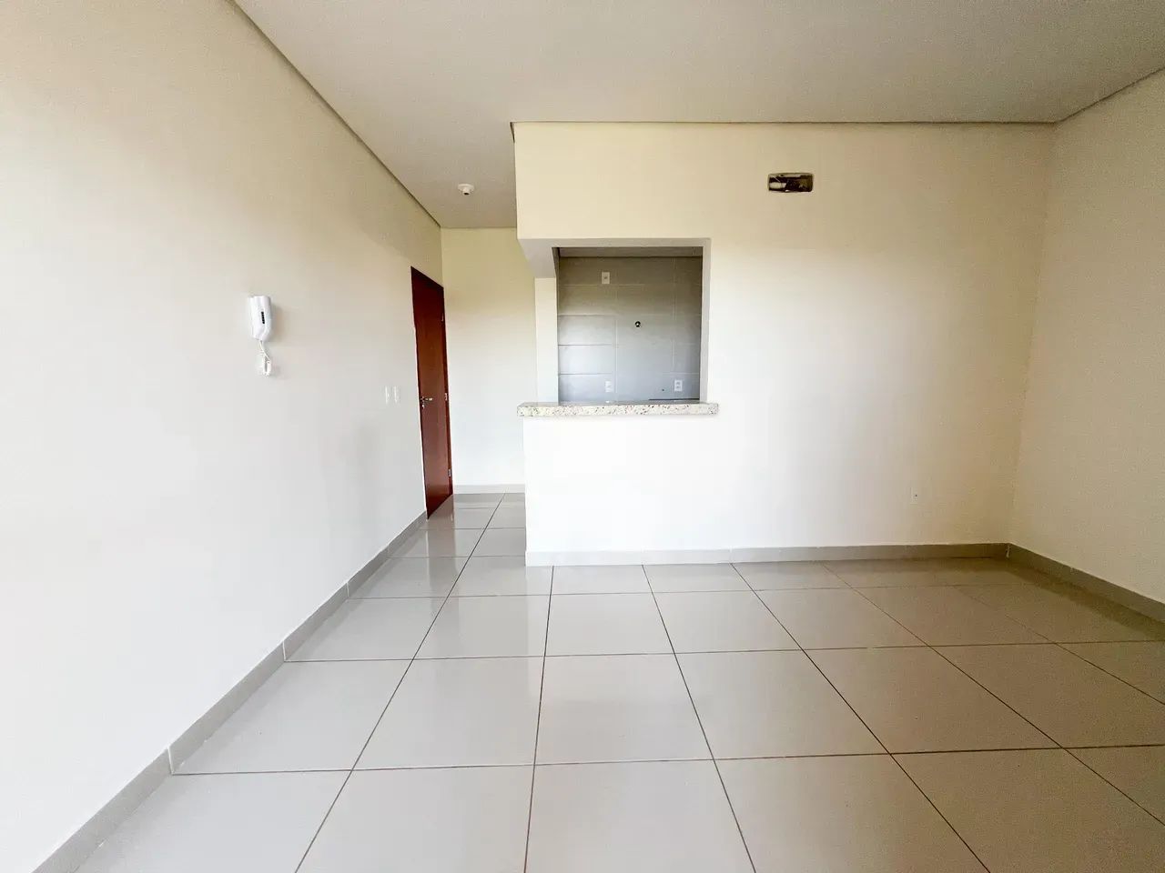 APARTAMENTO À VENDA | EDIFÍCIO WEMBLEY | 605 SUL | 3/4 SENDO 1 SUITE - Foto 2