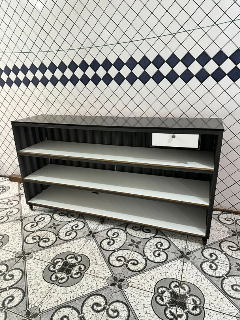 Vendo balcão em metalon  - Foto 3