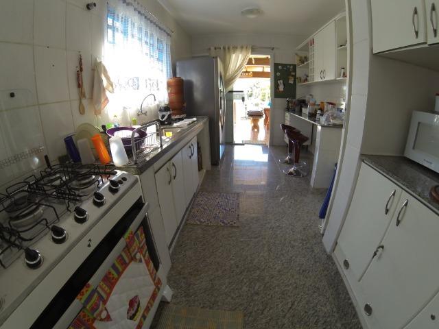 Casa com ótima área de lazer - Aceitamos permuta por apt - Foto 20