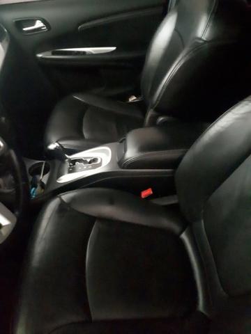 Carro 7 lugares Fiat Freemont - oportunidade única - Foto 6