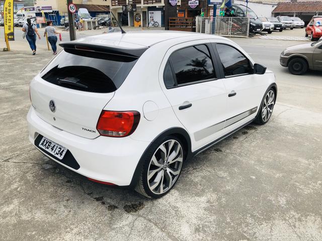Vendo Vw Gol 1.0 Track 2014 * Diferenciado