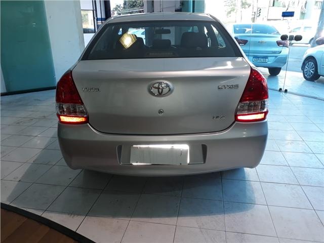Toyota Etios 1.5 x sedan 16v flex 4p manual - Foto 3