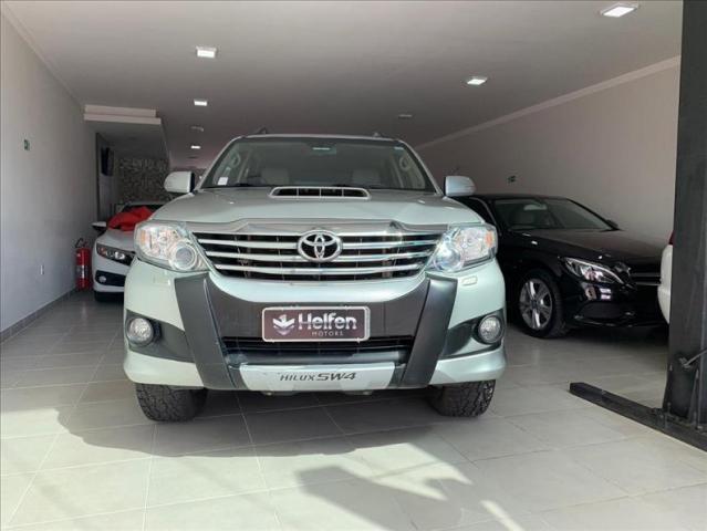 Toyota Hilux Sw4 3.0 Srv 4x4 7 Lugares 16v Turbo i - Foto 2