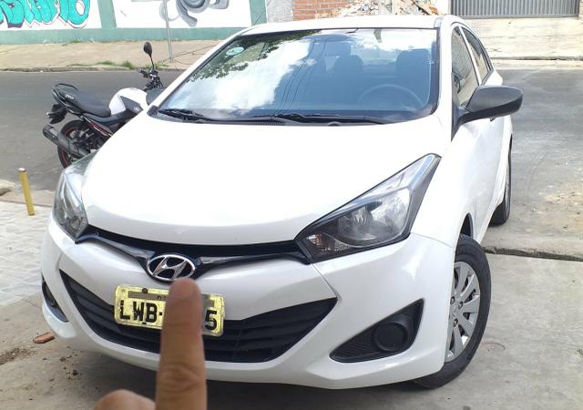 Hyundai HB20s, 2013/2014, motor 1.0, manual, por R$31.000 - Foto 2