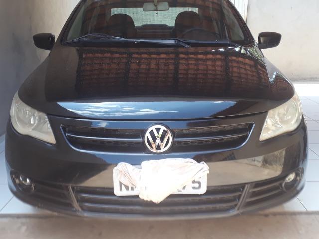 Vendo carro Voyage trend 1.6completo 2010 quitado em dias sem nenhuma restrição - Foto 2