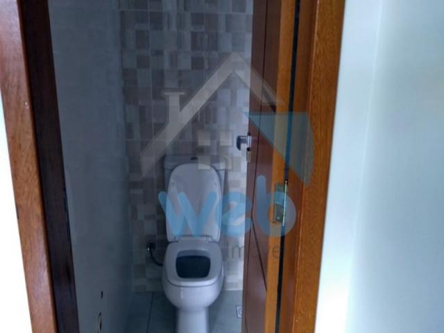 Sobrado estilo triplex no bairro pinheirinho, bem localizado, podendo ser financiado, prev - Foto 14