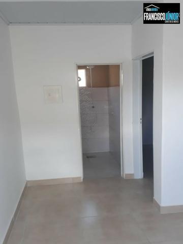 Casa em Santa Bárbara de Goiás, Construção Nova num lote inteiro de 250 m². Perto do Lago - Foto 5